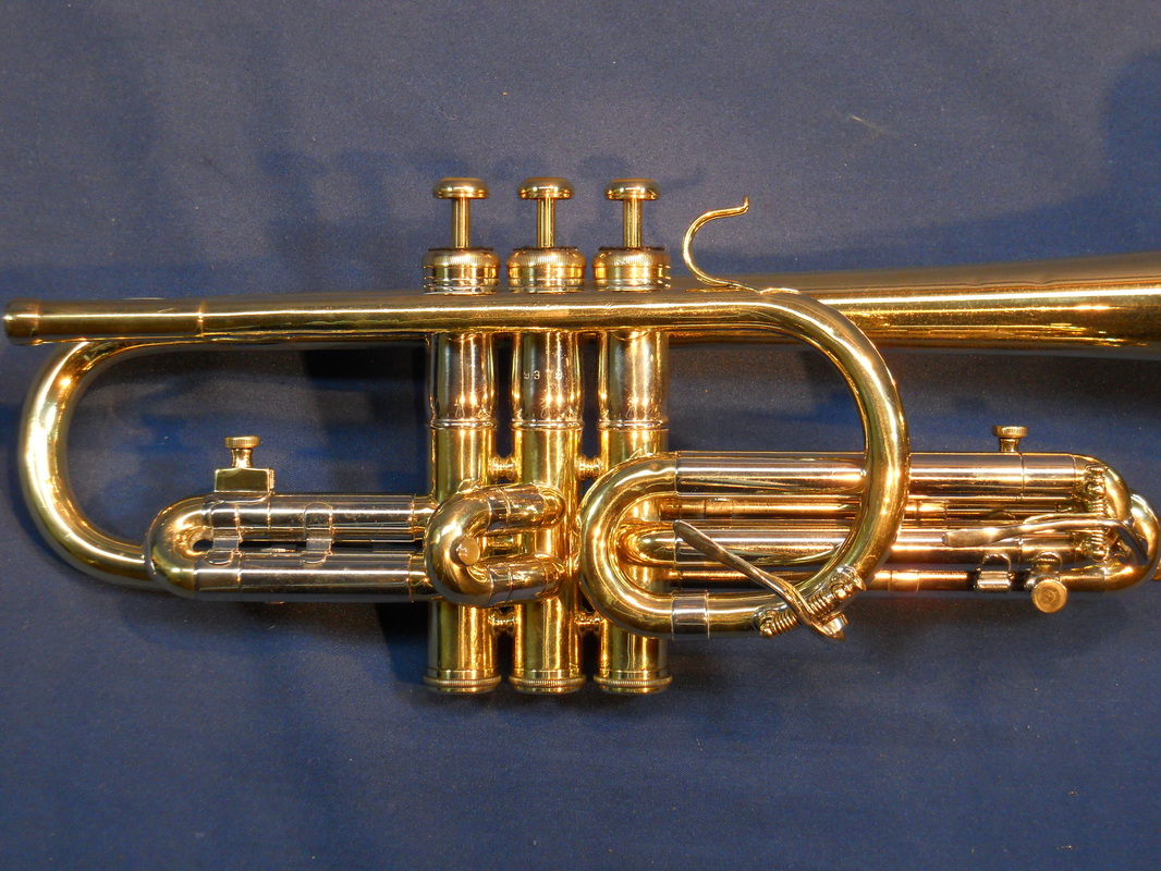 image of an olds cornet